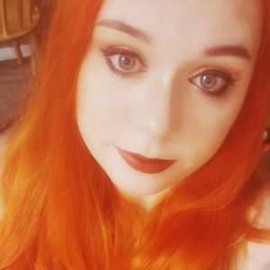 Meet your Posher, Alexandrea